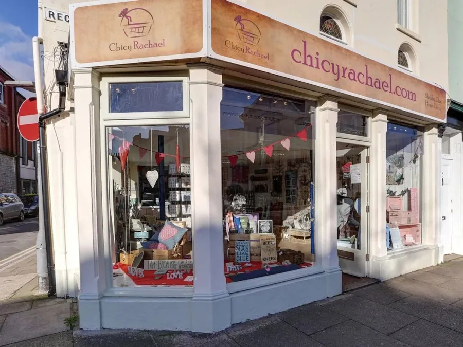 Chicy Rachael: Shabby Chic Gems