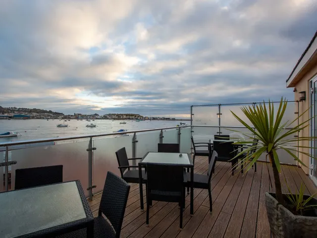 Dining by the Estuary at The Clipper in Shaldon