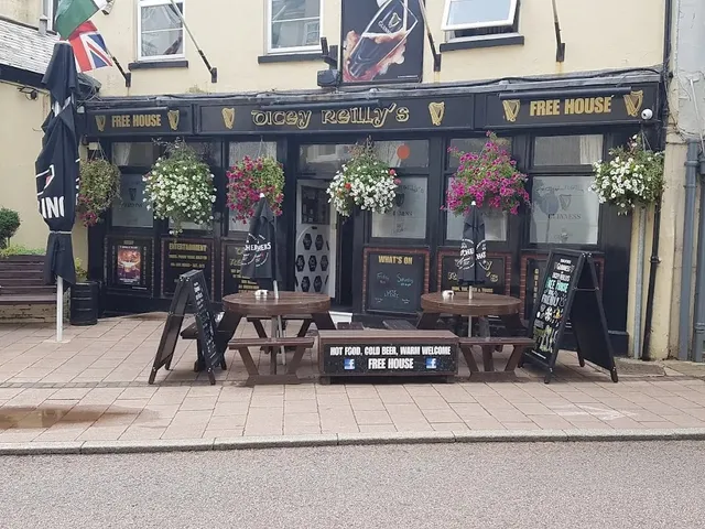 Dicey Reilly’s: Teignmouth’s Irish-Themed Pub