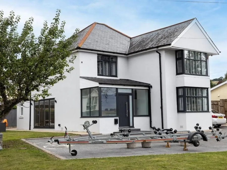 Greenacre: Hillside Holiday Home in Teignmouth with Hydropool Spa