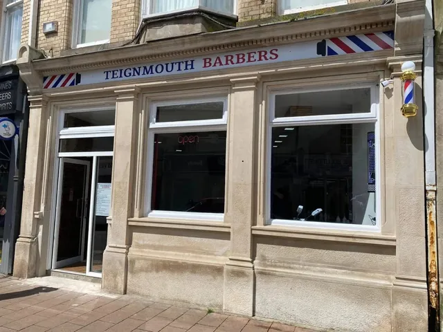 Teignmouth Barbers: Traditional Grooming on Wellington Street