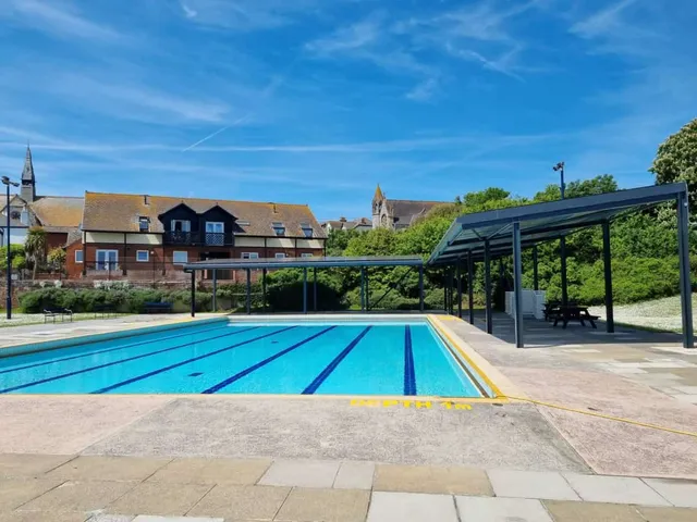 Teignmouth Lido: Heated Outdoor Pool on the Devon Coast