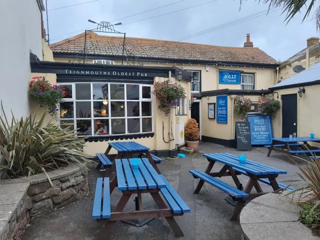 Ye Olde Jolly Sailor: Teignmouth’s Historic Estuary Pub