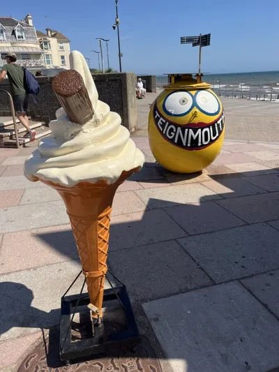 Teignmouth seafront and prom
