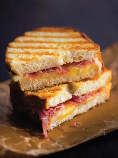 toasted sandwich